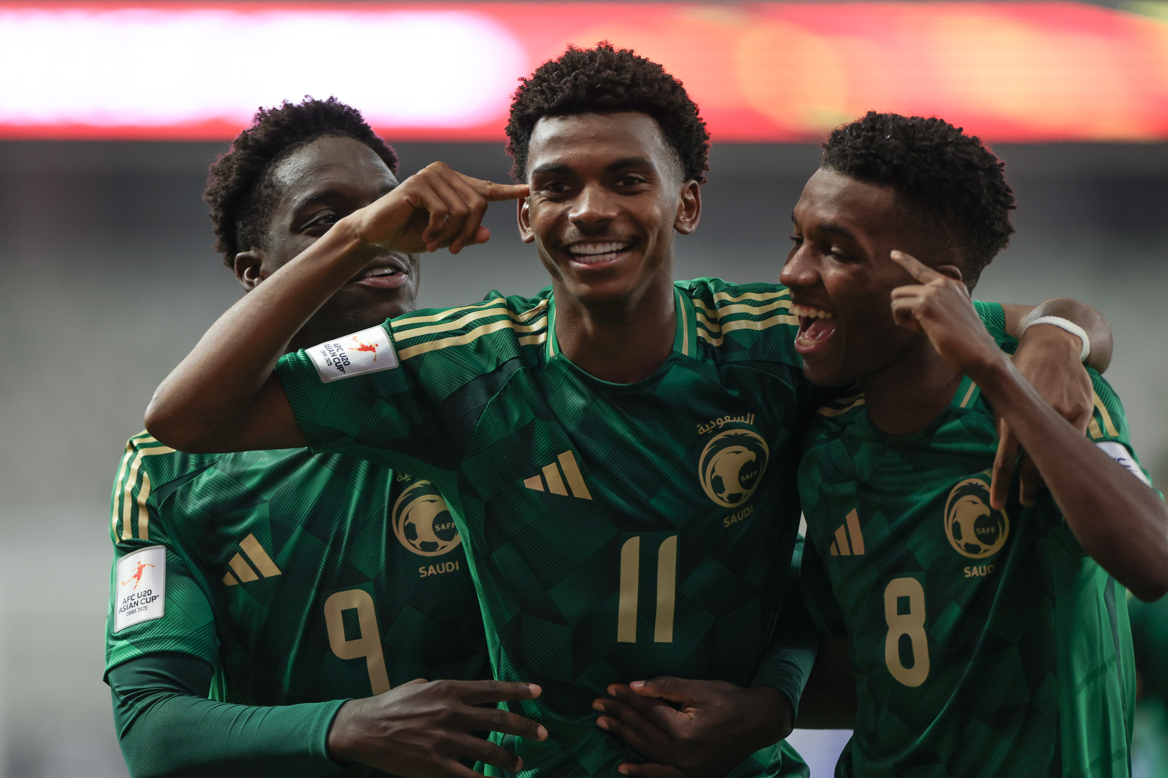 aoa体育馆-中东球队在大型洲际足球赛中脱颖而出(中东球队在大型洲际足球赛中脱颖而出的是谁)