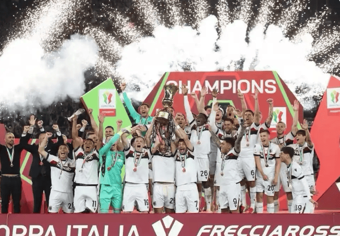 包含意甲深圳德比,博洛尼亚击败佛罗伦萨的词条 包含意甲深圳德比,博洛尼亚击败佛罗伦萨的词条