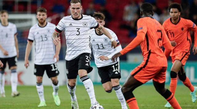 包含欧预赛16强角逐,德国队锋芒毕露的词条 包含欧预赛16强角逐,德国队锋芒毕露的词条