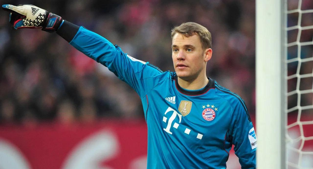 aoa体育娱乐-德甲球星集锦：诺伊尔、桑乔联袂破门狂欢