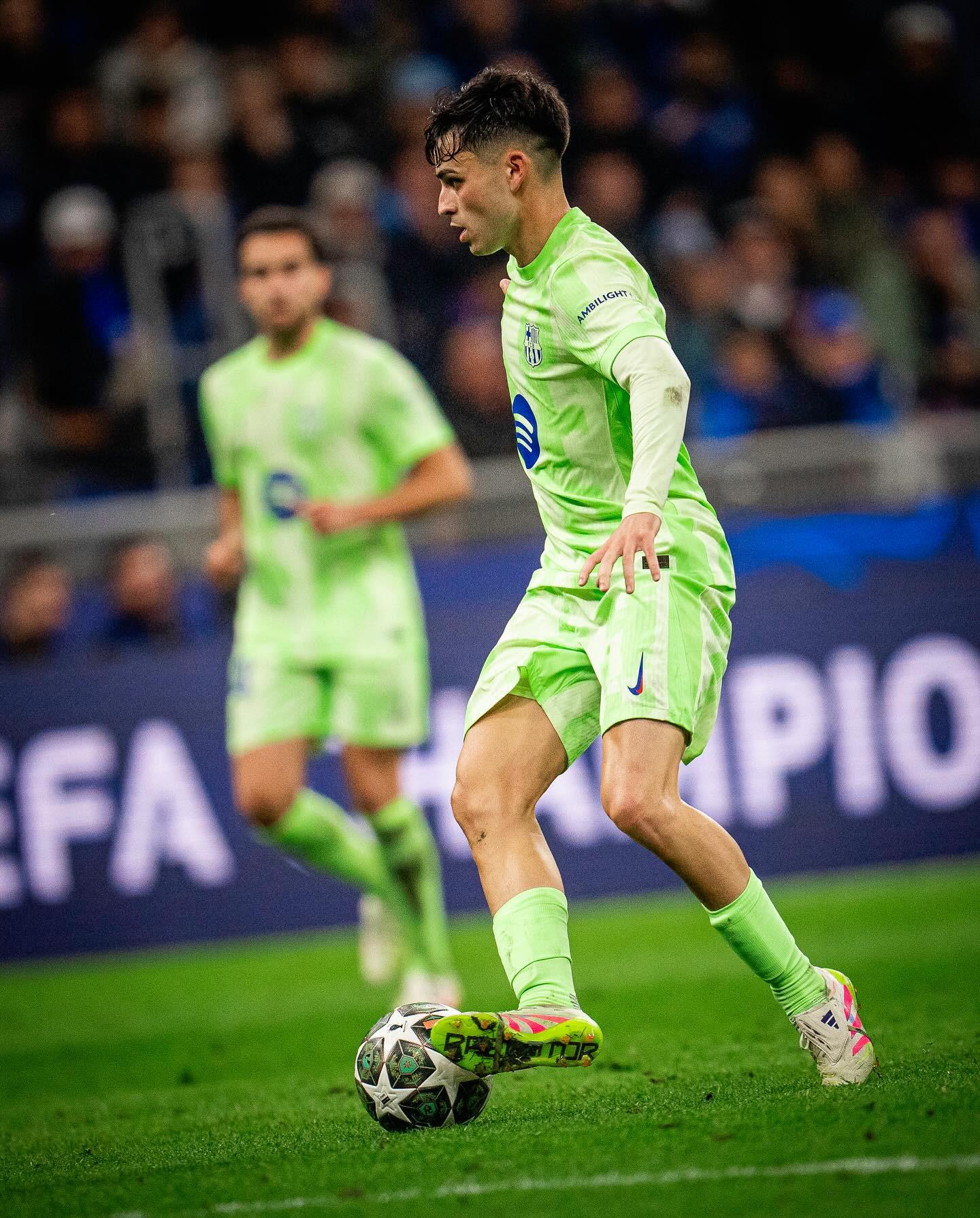 西甲球队备战季中杯赛，冲刺冠军梦想