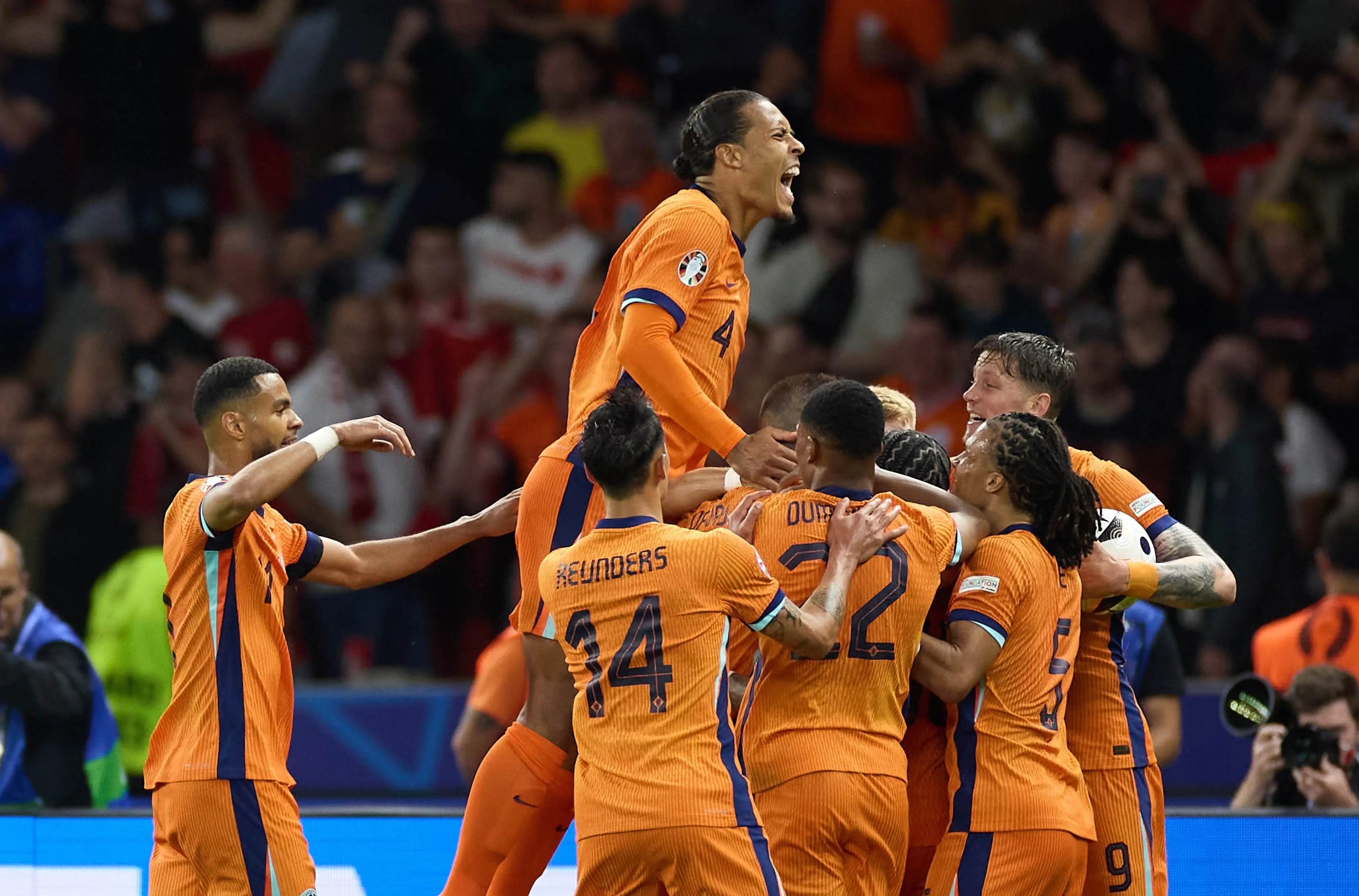 挪威队晋级比赛阶段表现不俗