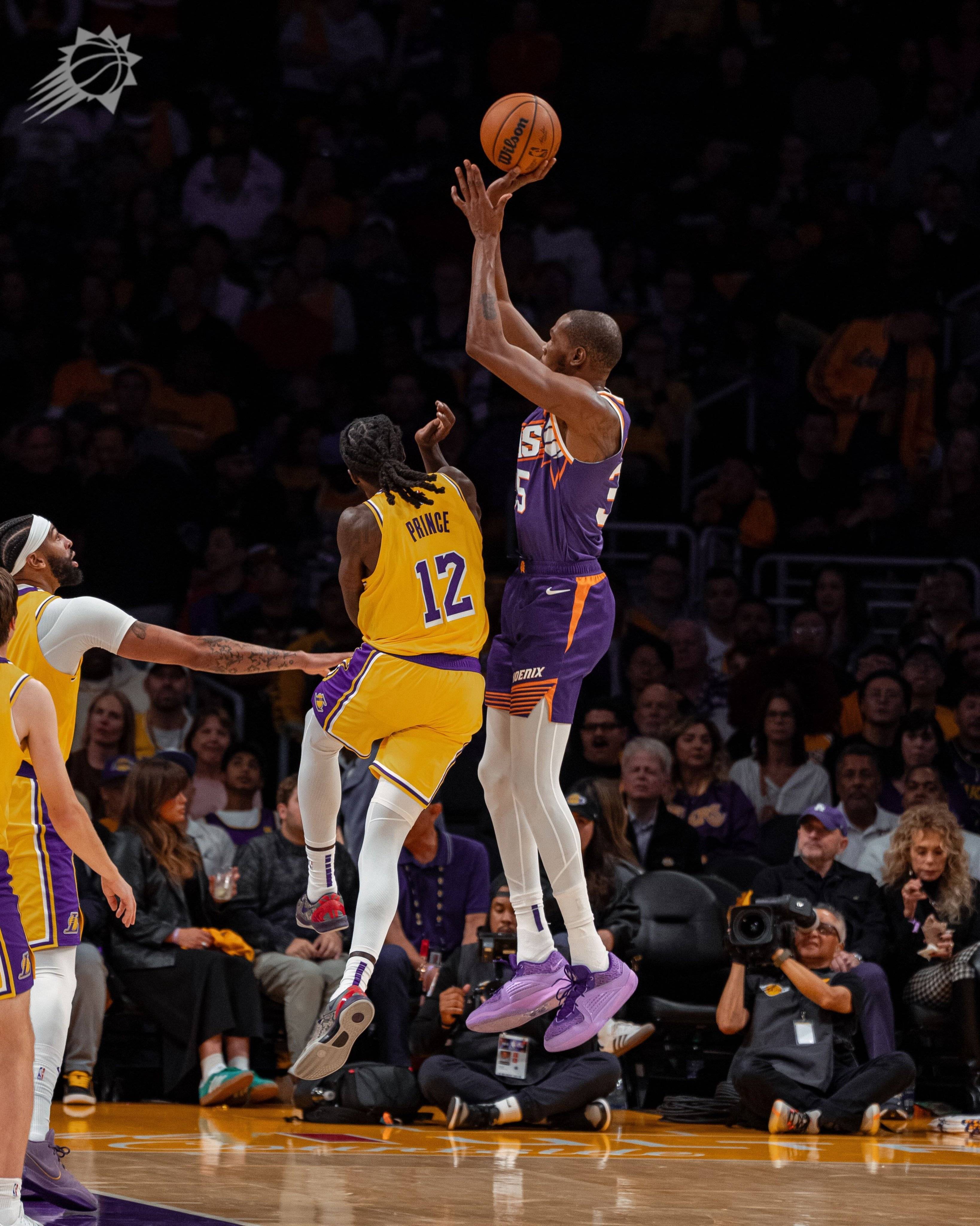 aoa体育-篮网主场大胜国王，保持不败