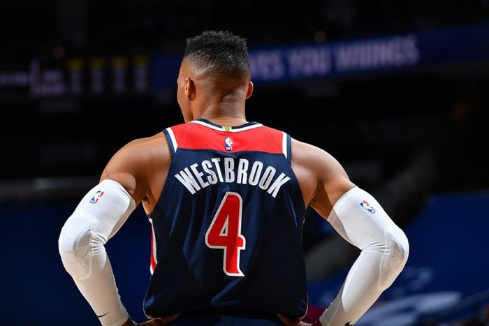 aoa体育视频-包含南安普顿教练团队鼓舞士气，球队连胜过关的词条