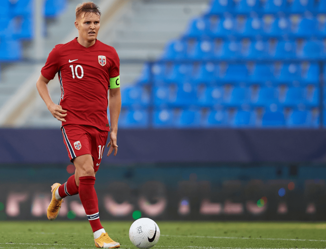 包含挪威队突然发力,小组出线希望增大的词条 包含挪威队突然发力,小组出线希望增大的词条