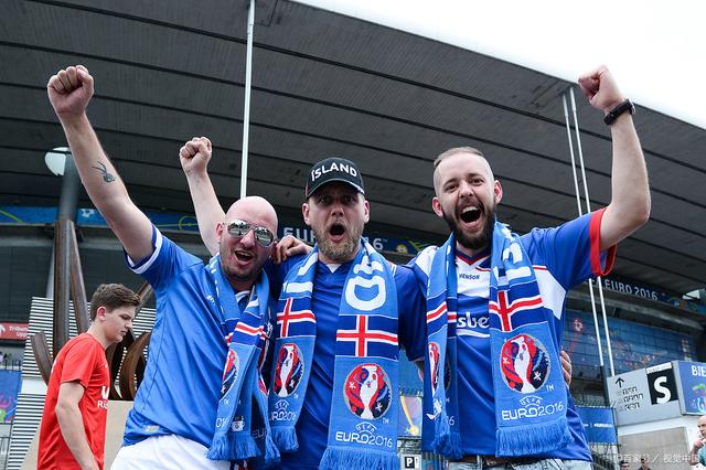 aoa体育-汉堡球员展现出色表现，实现胜利的简单介绍