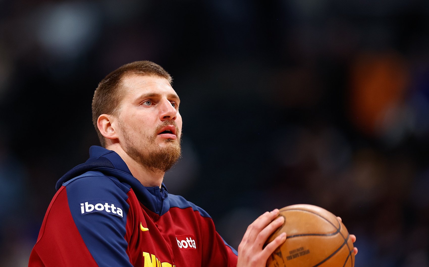 灰熊惜败国王,约基奇21+11 灰熊惜败国王,约基奇21+11