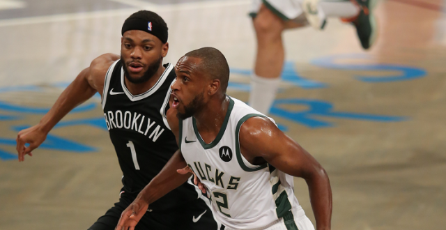 aoa体育直播-包含雄鹿外线射手砍下生涯新高得分的词条