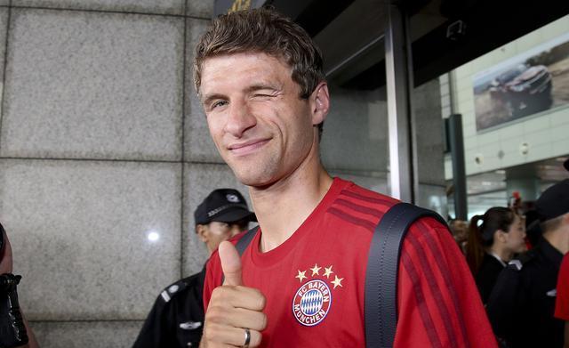 aoa体育教练-沙尔克实现连胜，球队士气高涨